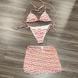Pink Wave Print Triangle Bikini with Skirt